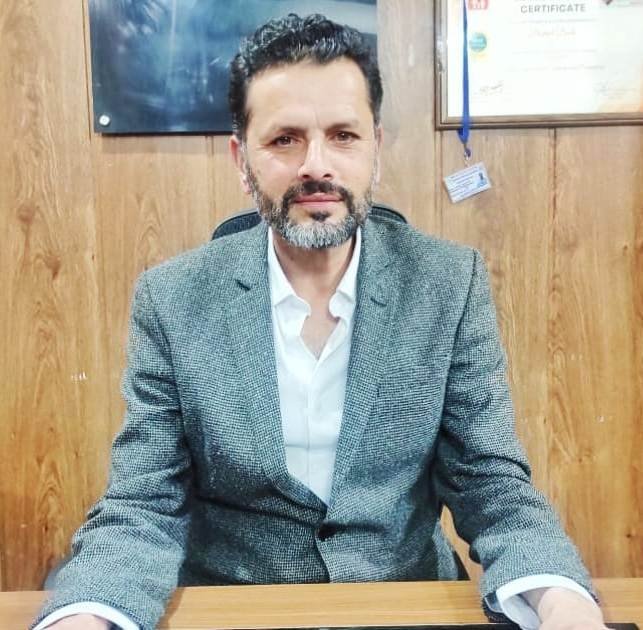 Dr Ab Hamid Zargar assumes charge as Chief Medical Officer Doda