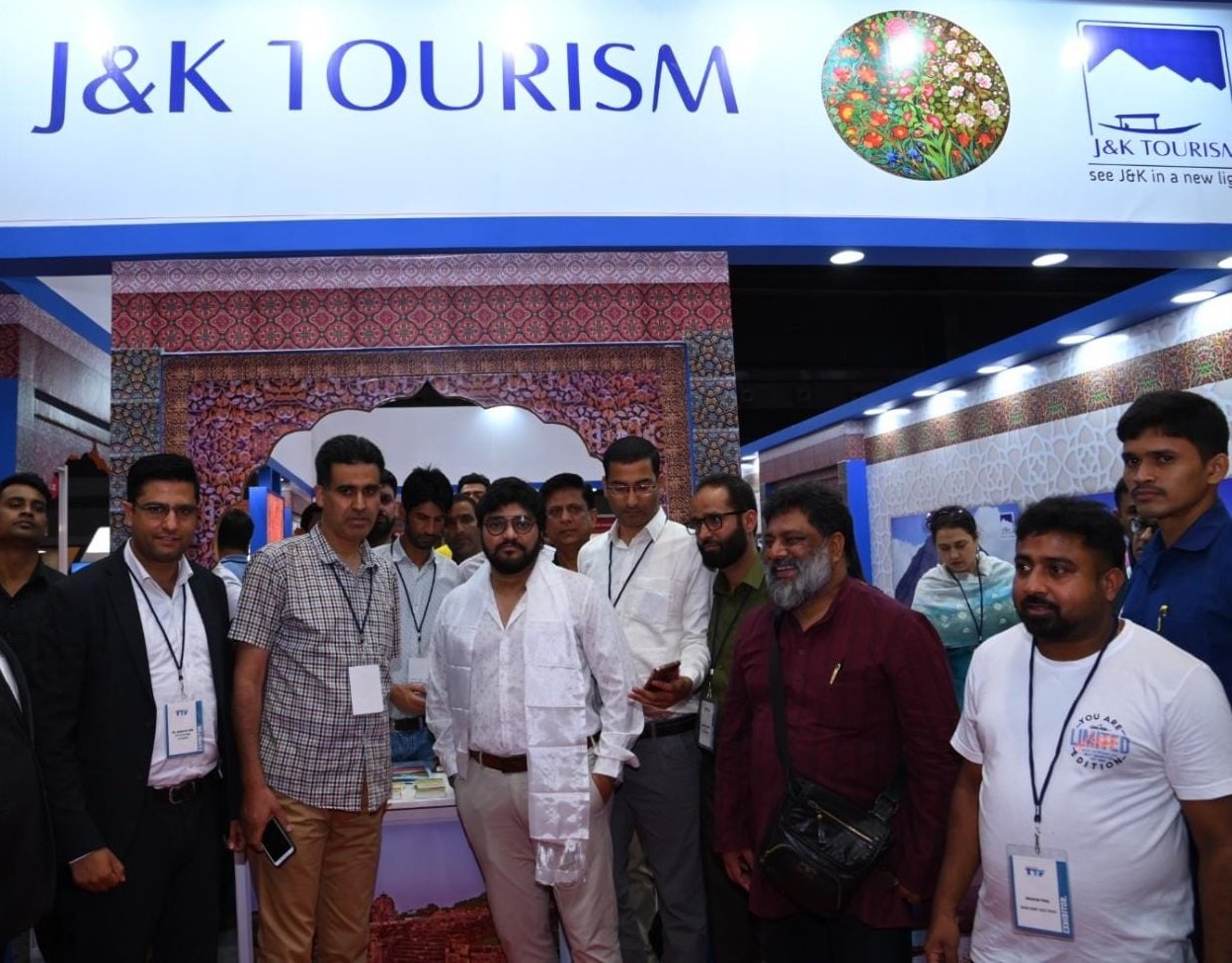 J&K stall in TTF-2023 at Kolkata draws huge crowds