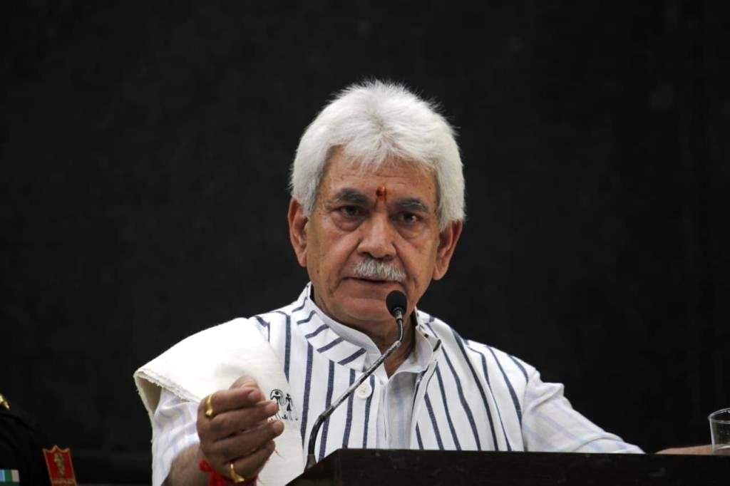 Lt Governor attends 25th anniversary commemoration event of Harishchandra Tyagi Public Library