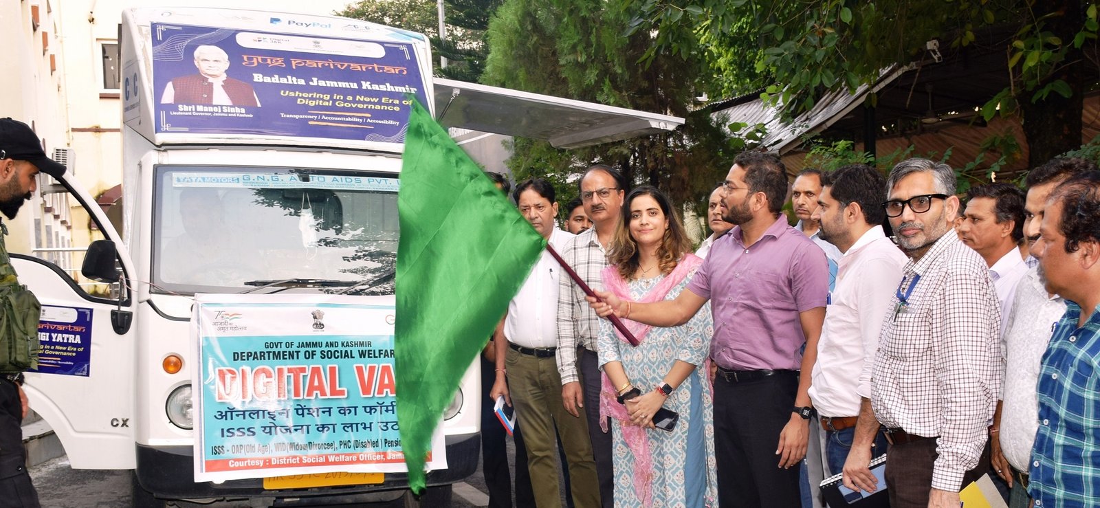 DM Jammu flags off Digital Van to assist ISSS pension scheme applicants