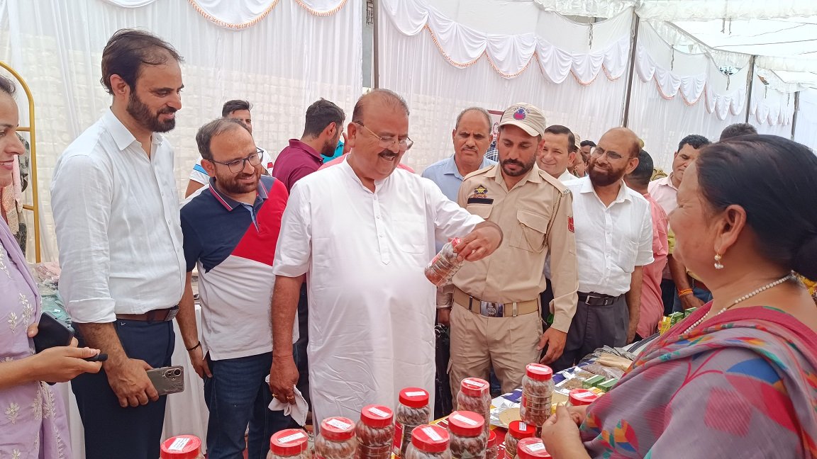 Palli PACS launches Co-operative Crumbs Bakery-n-Café to Promote Employment, Self-Reliance