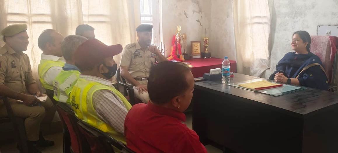 DIG reviews working of SDRF, Civil Defence components at Udhampur